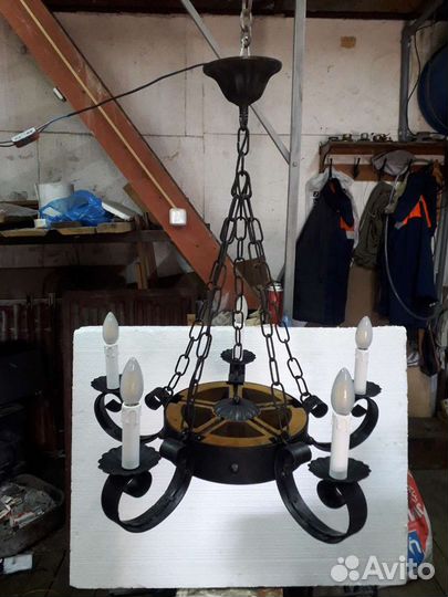 Люстра ретро для коттеджа