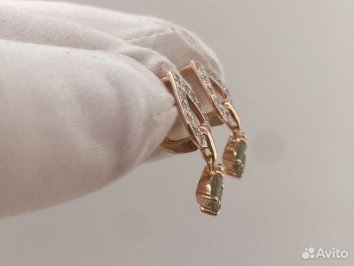 Золотые Серьги 585 пробы с бриллиантами. Рассрочка