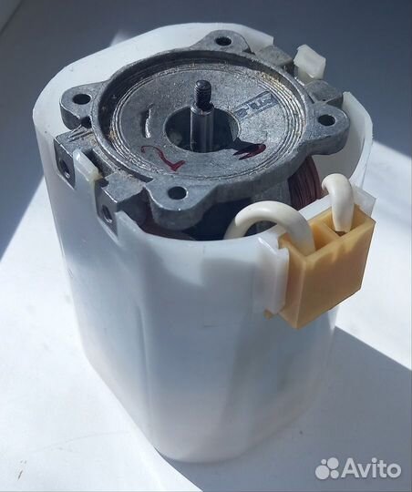 Электродвигатель к насосу Вятка-автомат