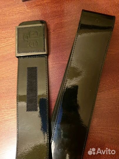 Лаковый, кожаный, женский ремень