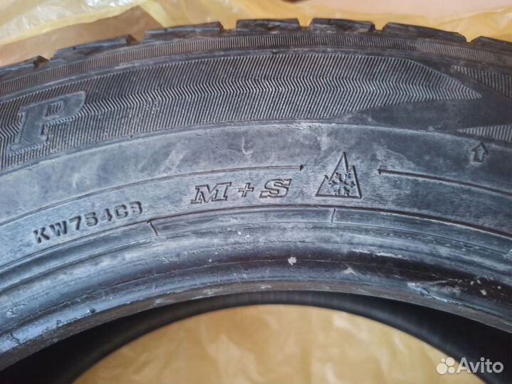 Dunlop Winter Maxx SJ8 225/55 R17 97R