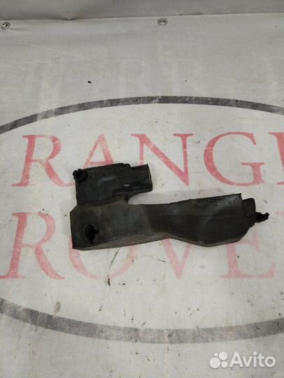 Уплотнительная резинка капота Land Rover Discovery
