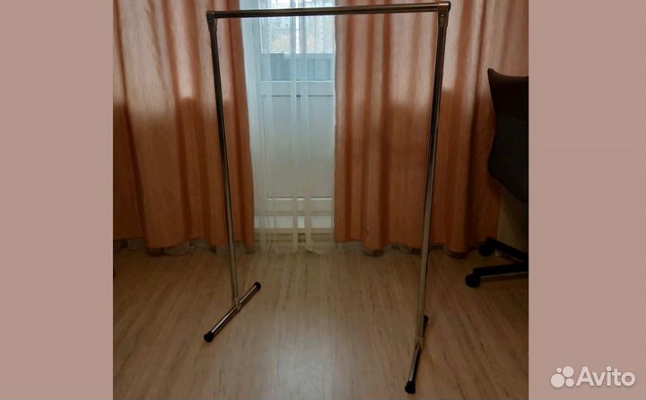 Вешалка напольная