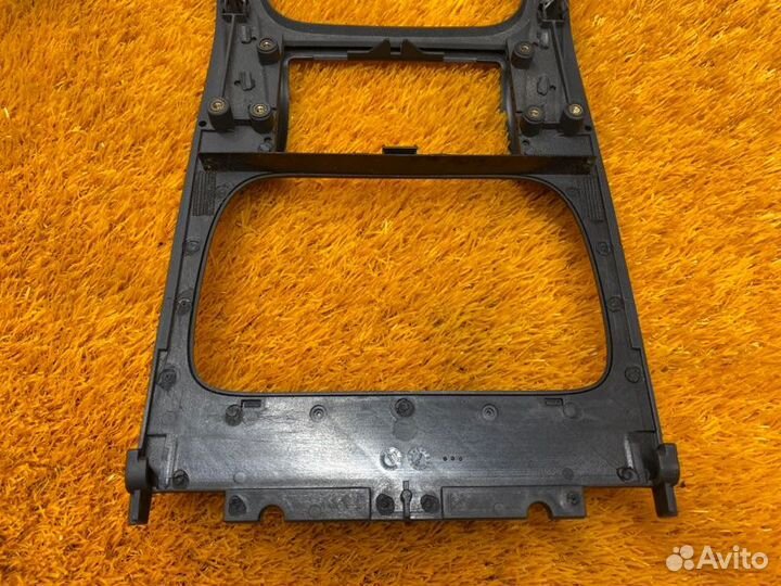 Консоль селектора Porsche Cayenne 957 M5501 2007