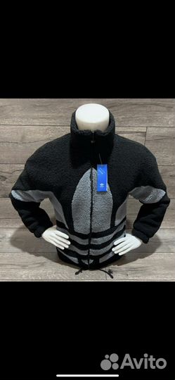 Куртка adidas барашка
