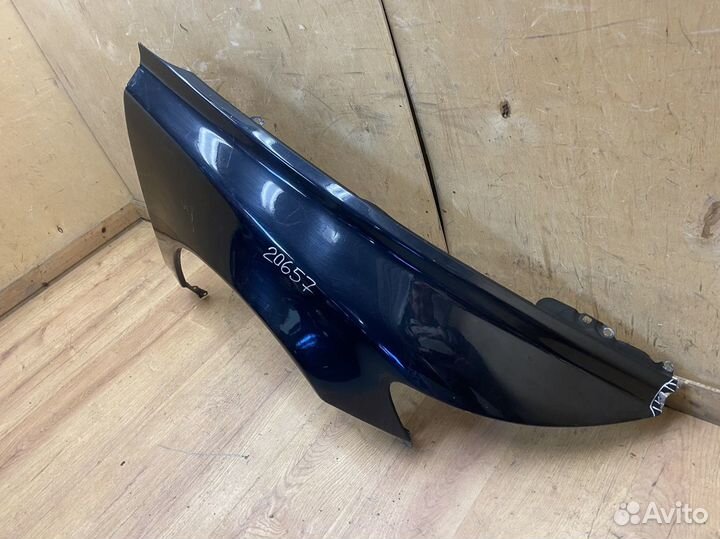 Крыло переднее правое Volvo S40 2004-2012
