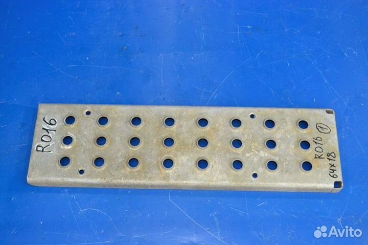 Металлический трапик renault trucks Premium 2 (01