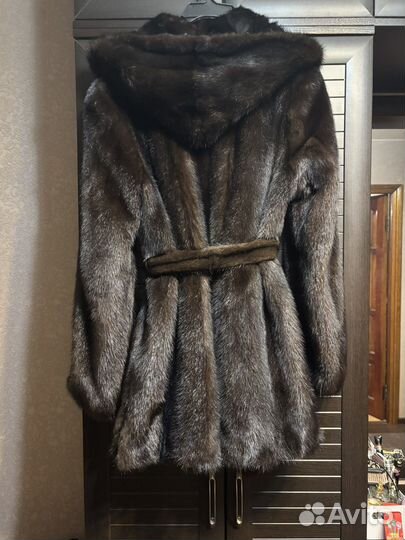 Шуба норковая с капюшоном 44-46 короткая с поясом