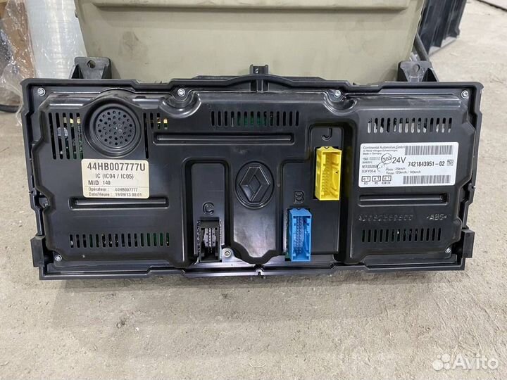 Панель приборов (щиток) Renault Premium 7421843951