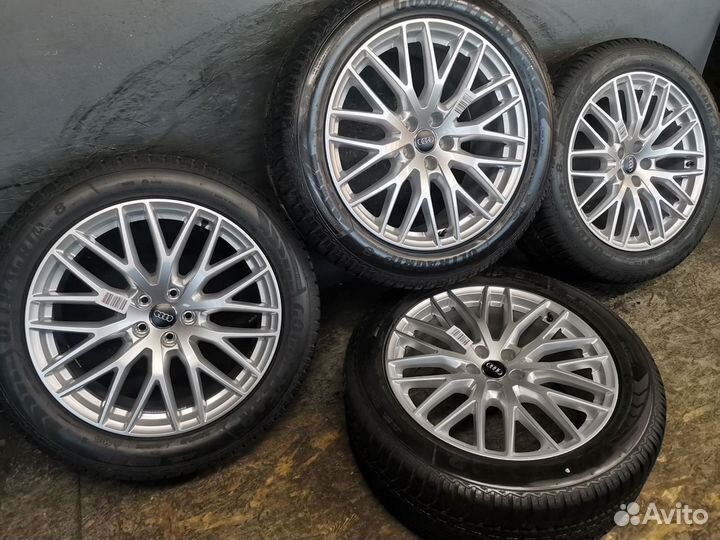 Оригинальные колеса Audi Q7 New 4M R20