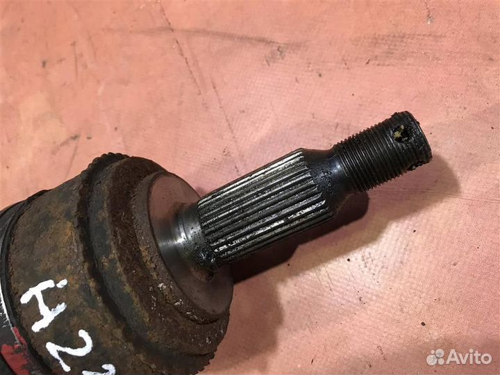 Привод передний правый Митсубиси Паджеро 3