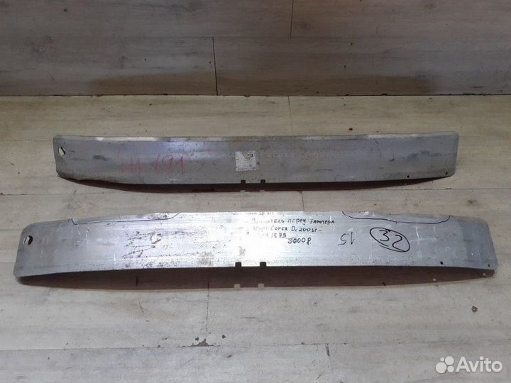 Усилитель переднего бампера Opel Corsa