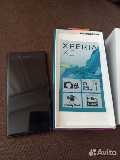 Sony Xperia XZ, 3/32 ГБ