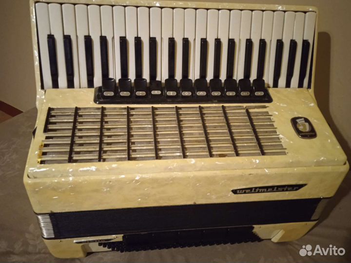 Аккордеон weltmeister stella
