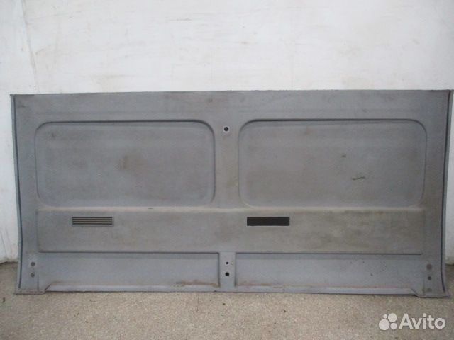 Обшивка задней стенки Mercedes-Benz A9406900241