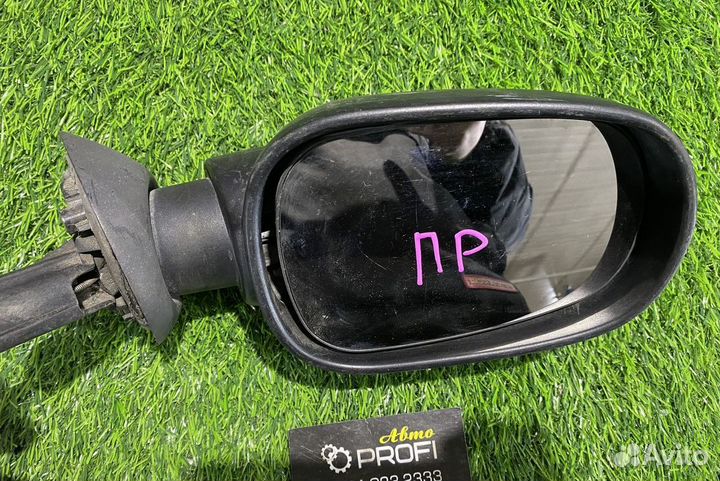 Зеркало правое механическое Renault Logan