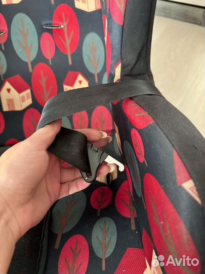 Автомобильное кресло