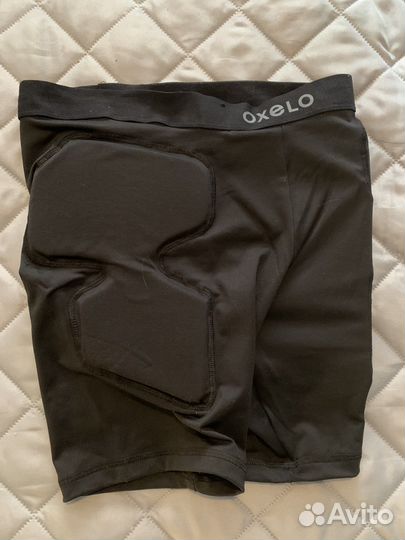 Защитные шорты для катания