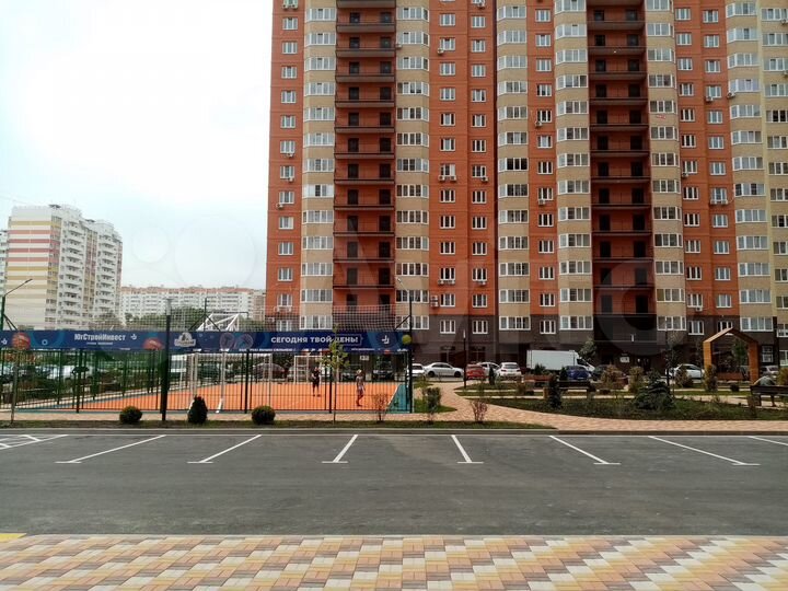 Торговая площадь, 76.81 м²
