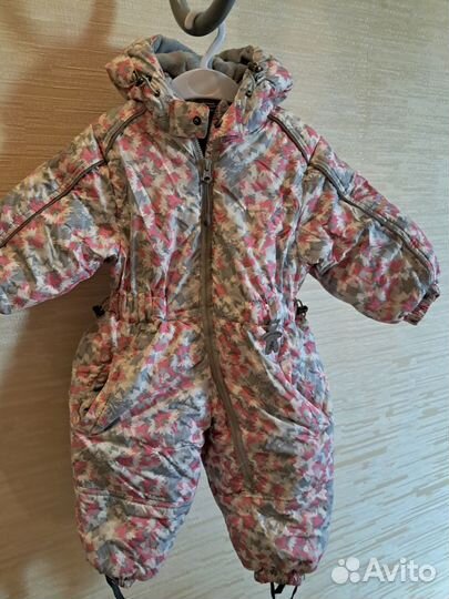 Зимний комбинезон для девочки