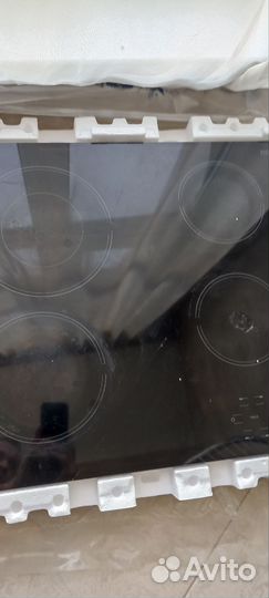 Варочная панель Hotpoint Ariston индукционная