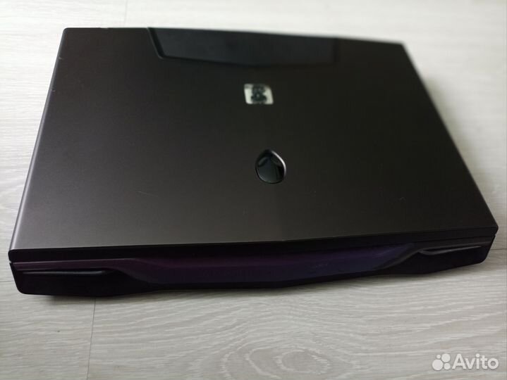 Alienware M18 X R-2Intel cor tm i7-3740QM3700 мгц