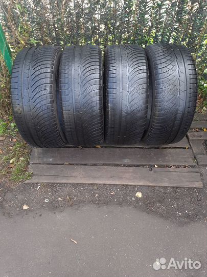 Michelin Pilot Alpin PA4 245/45 R18