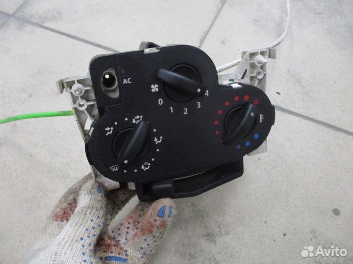 Блок печки Renault Logan 1 (Рено Логан)