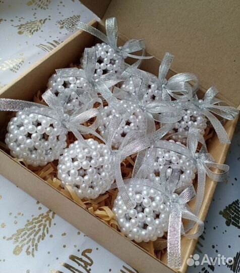 Елочные игрушки