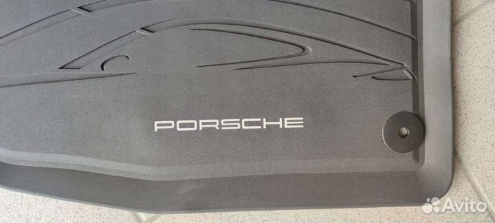 Автомобильные коврики Porsche 718