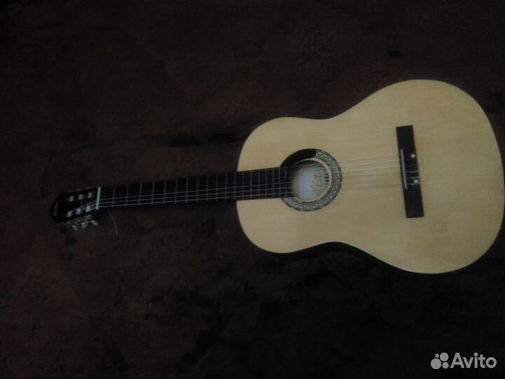 Классическая гитара