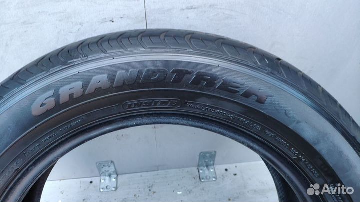 Dunlop Grandtrek ST30 225/60 R18