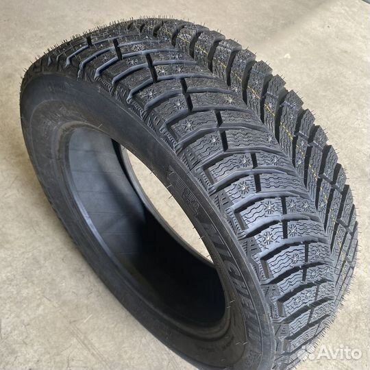 Michelin X-Ice North 4 255/40 R19 100H