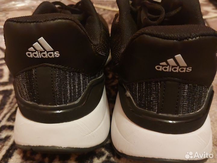 Adidas мужские кроссовки