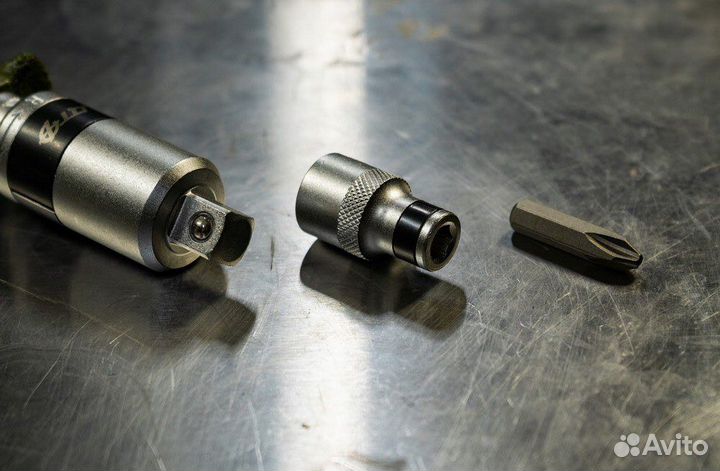 Отвёртка ударная с усиленной защитной рукояткой