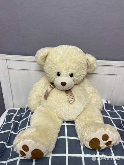 Большие плюшевые медведи