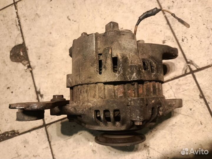 Генератор Mazda 323 B6