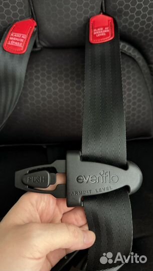 Автомобильное кресло Evenflo Symphony e3