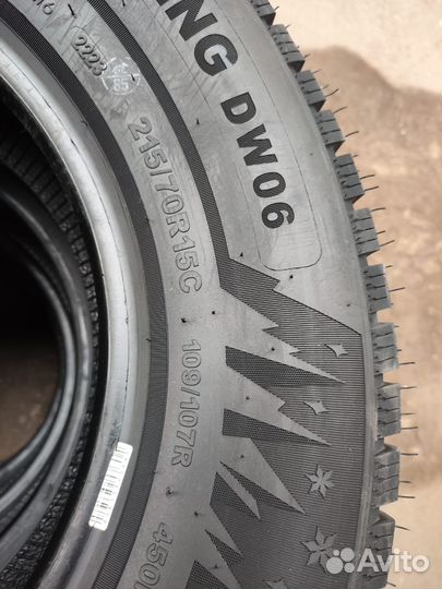 DoubleStar DW06 215/70 R15C 109R