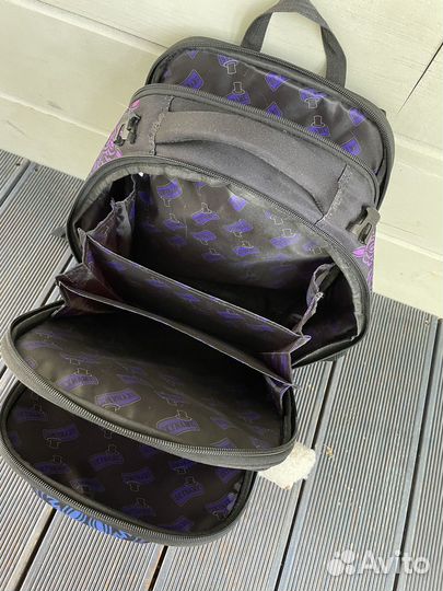 Портфель школьный