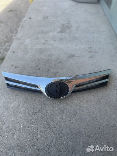 Верхняя решетка corolla 180 ресталинг