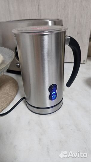Капучинатор вспениватель молока gretti