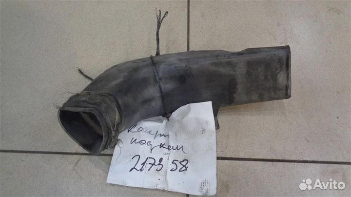 Патрубок воздушного фильтра Toyota Camry V40 1994