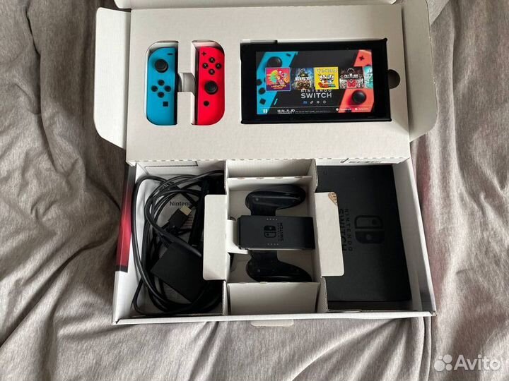 Nintendo Switch Прошитая + 390 игр