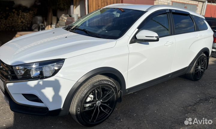 LADA Vesta 1.6 CVT, 2022, 12 000 км