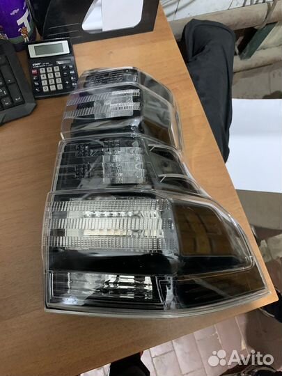Фара Toyota Land cruiser prado
