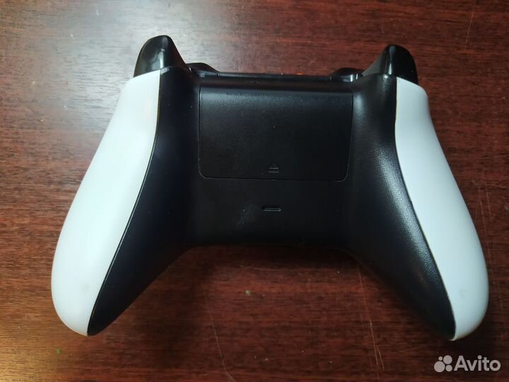 Геймпад Xbox One