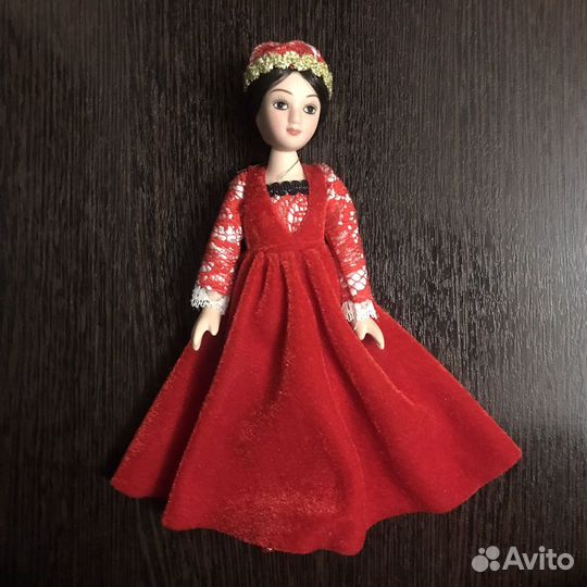 Куклы коллекционные