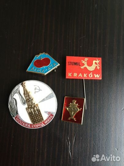Значки и броши СССР