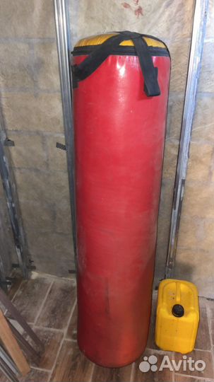 Боксерский мешок груша